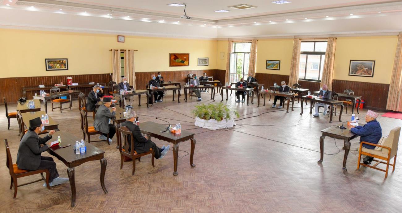 एमाले स्थायी कमिटी बैठक स्थगित