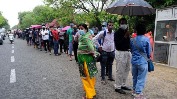 भारतमा थप ४४ हजार १११ नयाँ सङ्क्रमित, सक्रिय सङ्क्रमित पाँच लाखभन्दा कम