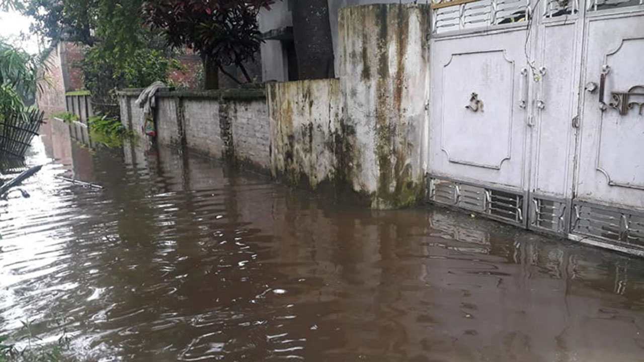 वर्षेनी डुबानमा कपन