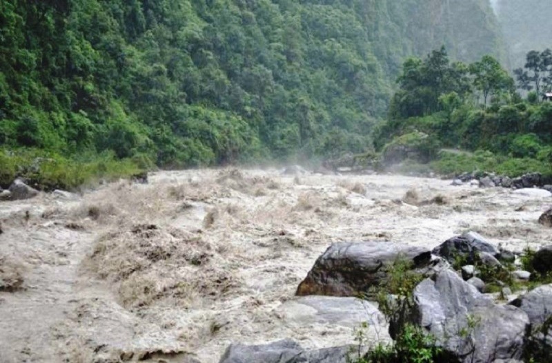 मस्र्याङ्दी नदीले सतर्कता तह पार गर्यो