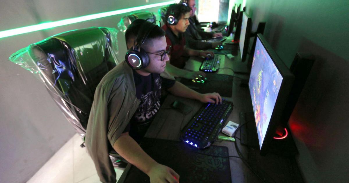 China gaming shares dive after ‘spiritual opium’ warning