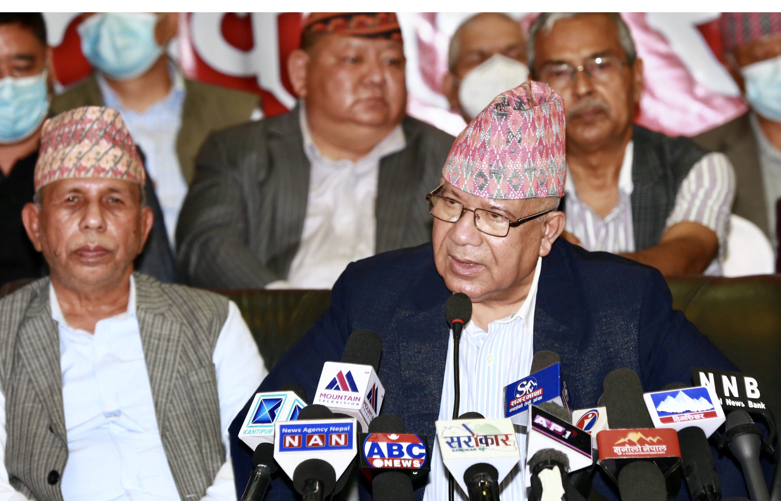 हामी गठबन्धन सरकारमा सहभागी हुन्छौँ : अध्यक्ष नेपाल