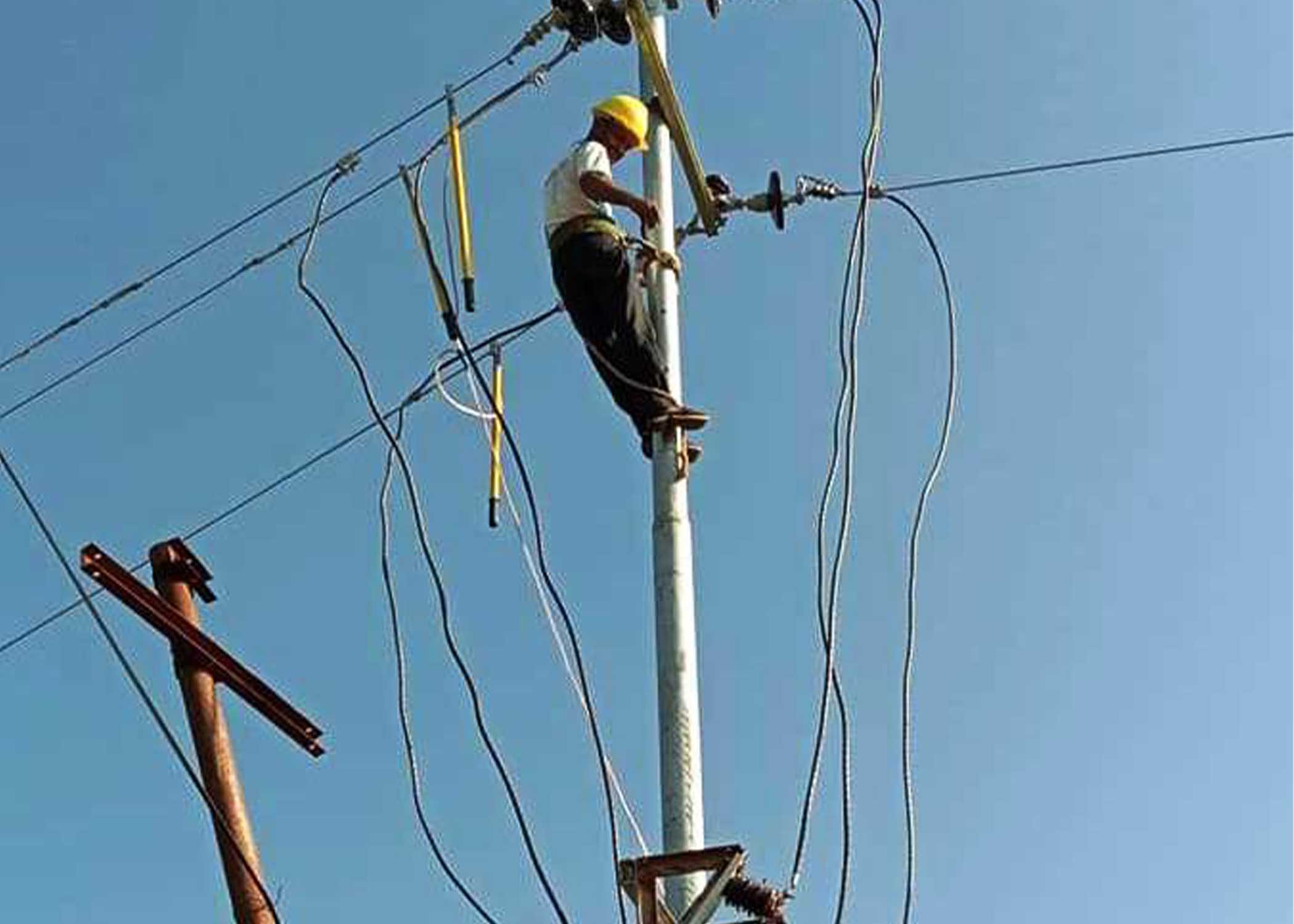 काभ्रेपलाञ्चोकलाई काठे खम्बामुक्त जिल्ला बनाइँदै