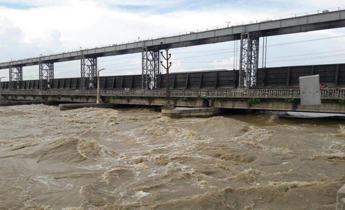 सप्तकोशीको बहाव तीनसय मिटर फैलियो
