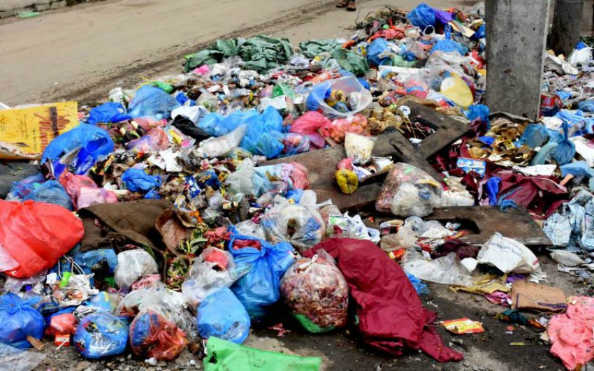 सबै फोहर उठ्न एक हप्ता लाग्ने
