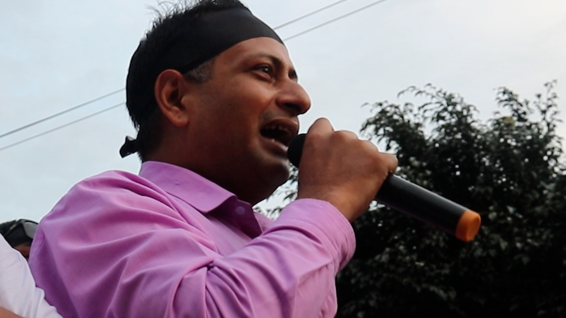 एमाले कार्यकर्ता कुट्ने प्रहरीको फोटो खिचेर राखेको छु,समय आएपछी हिसाब किताब गर्छु : किरण पौडेल