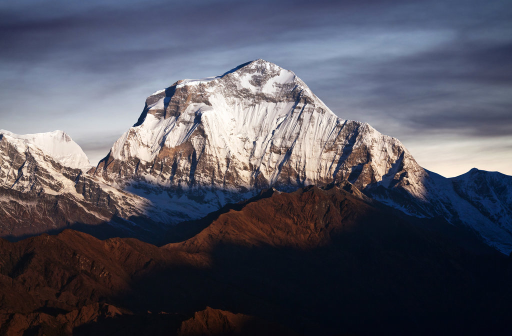 म्याग्दीका हिमालमा आरोही आउन थाले