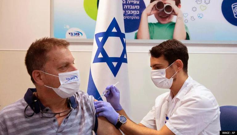 COVID-19: Israel bans unvaccinated teachers from teaching