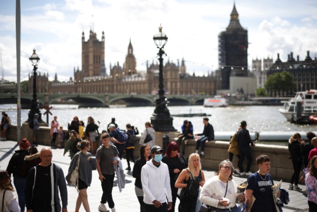 UK records another 30,301 coronavirus cases