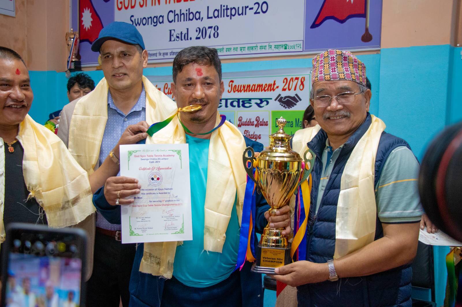 मनीष र रोनिशा पहिलो