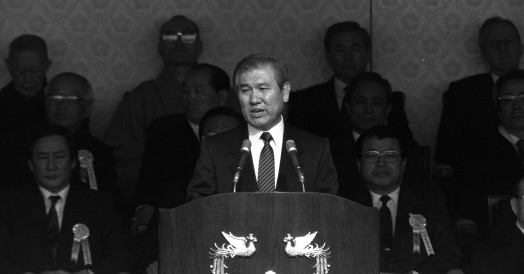 Former S. Korean President Roh Tae-woo dies at 88