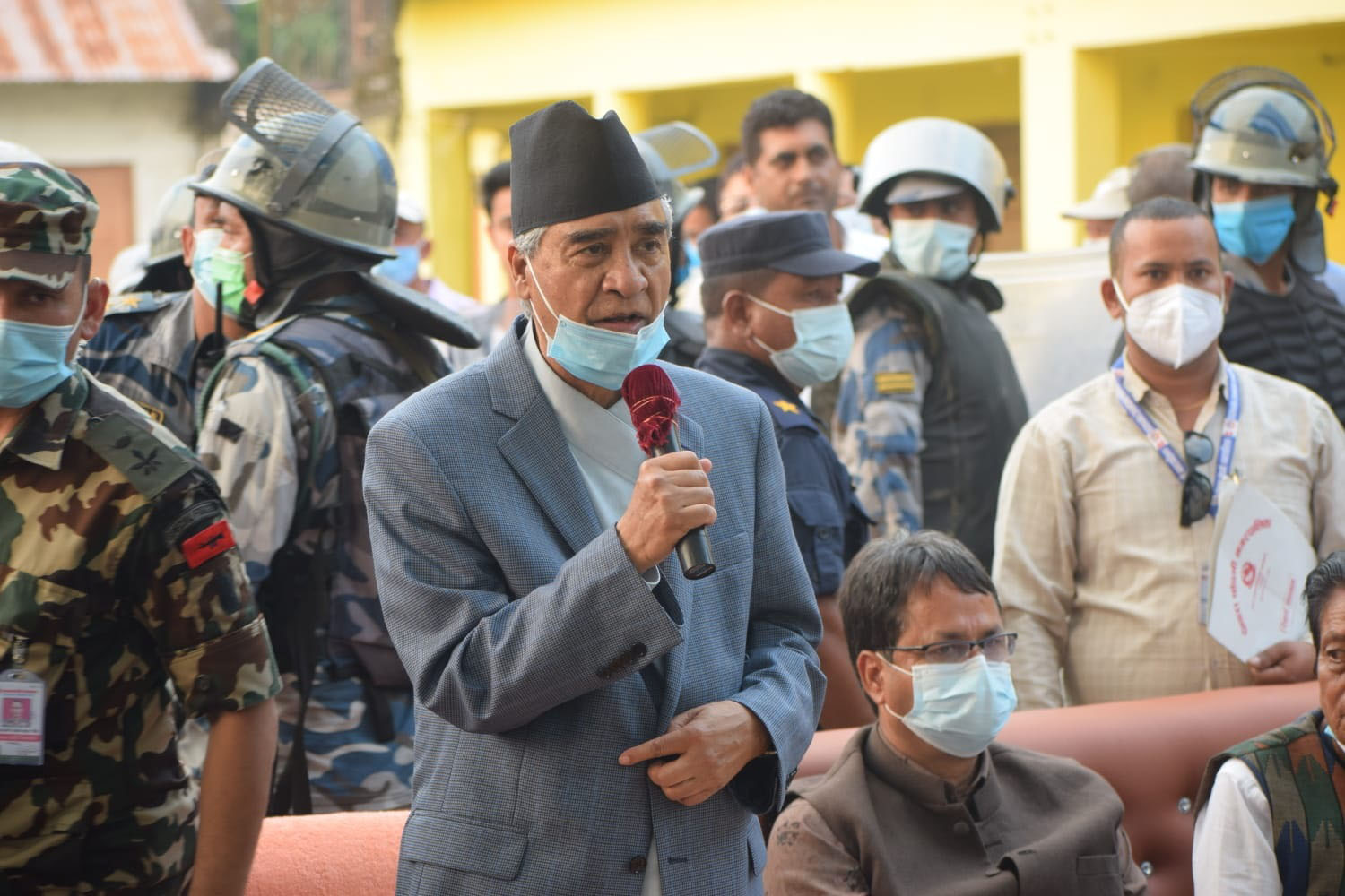 गुरुयोजना बनाएर पीडितका समस्या सम्बोधन गर्छु : प्रधानमन्त्री
