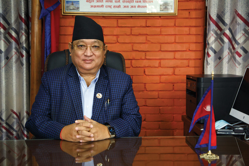 ‘सरकारी अस्पतालमा कार्यरत चिकित्सकको सुविधा थप गरिने’