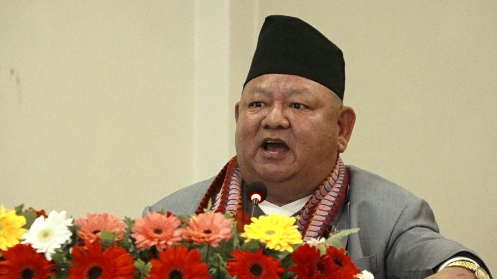 पशुपतिमा फूल, प्रसाद बिक्री गर्ने ठाउँ व्यवस्थित गर्न मन्त्री प्रेम आलेको निर्देशन