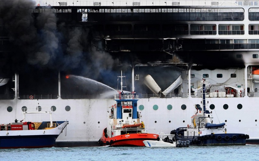 Fire on Bangladesh ferry leaves at least 27 dead, 100 injured