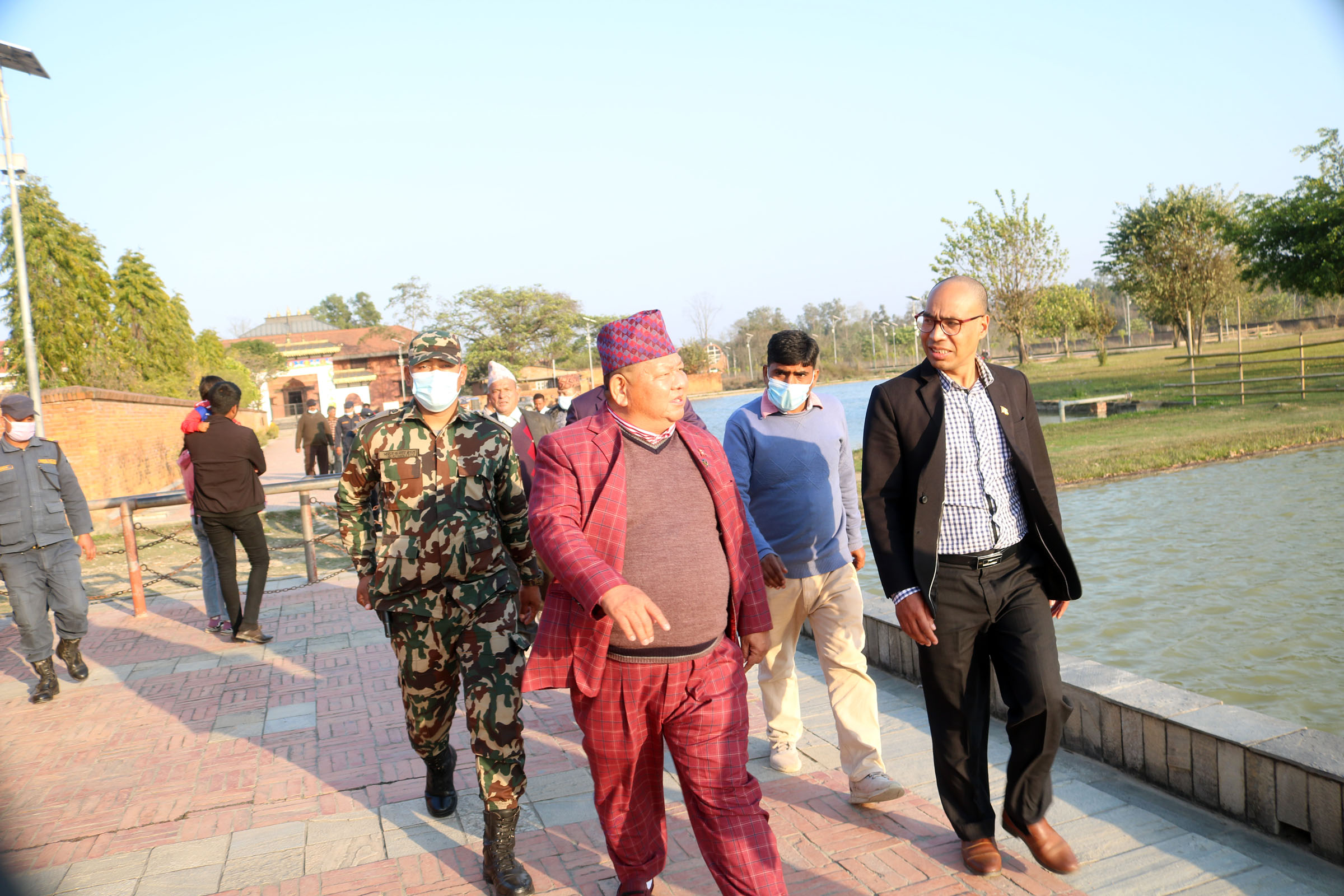 शान्तिको सन्देश फैलाउन बौद्ध भिच्छुहरुको योगदान छ: मन्त्री आले
