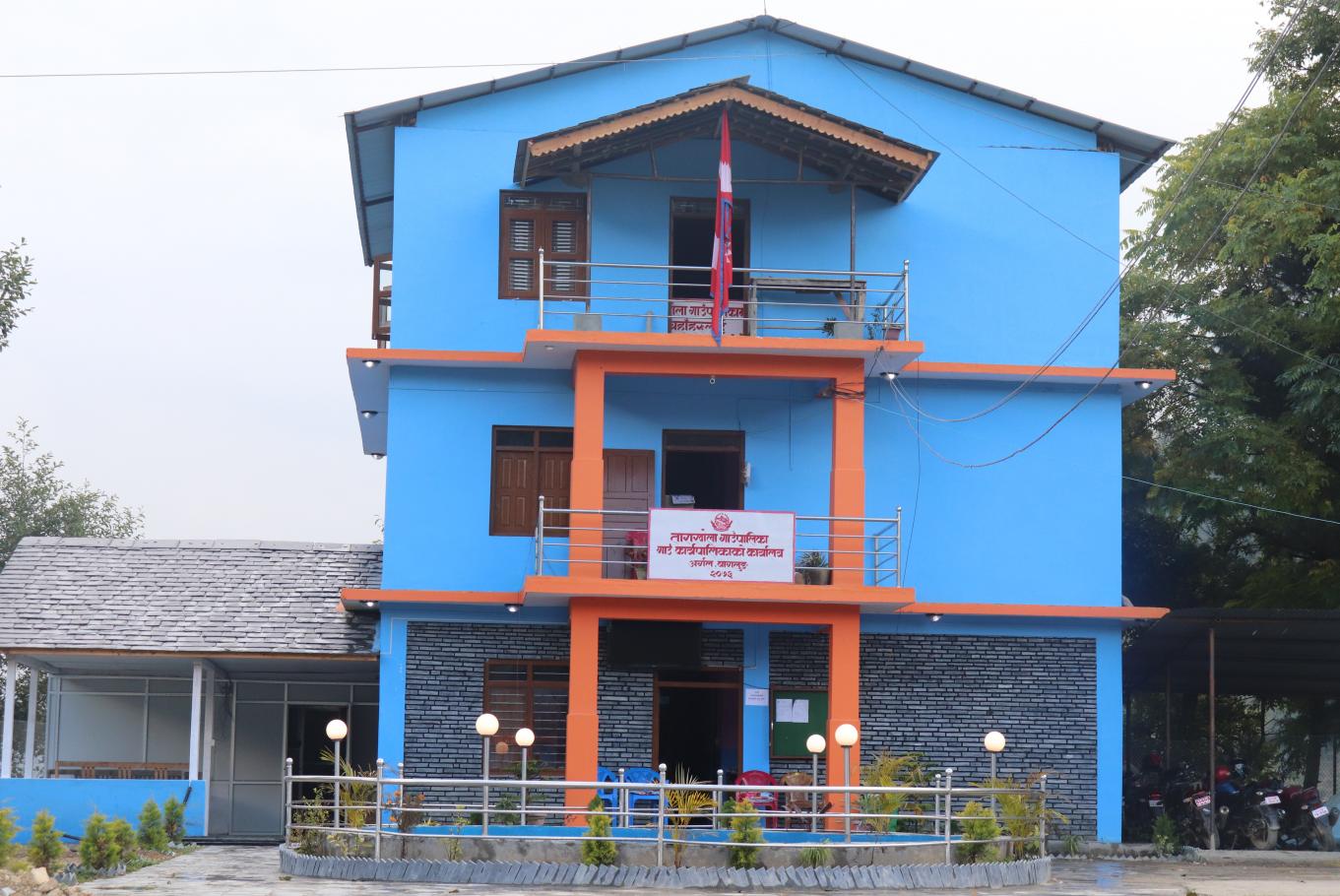 ताराखोलाको आफ्नै पाठ्यक्रम