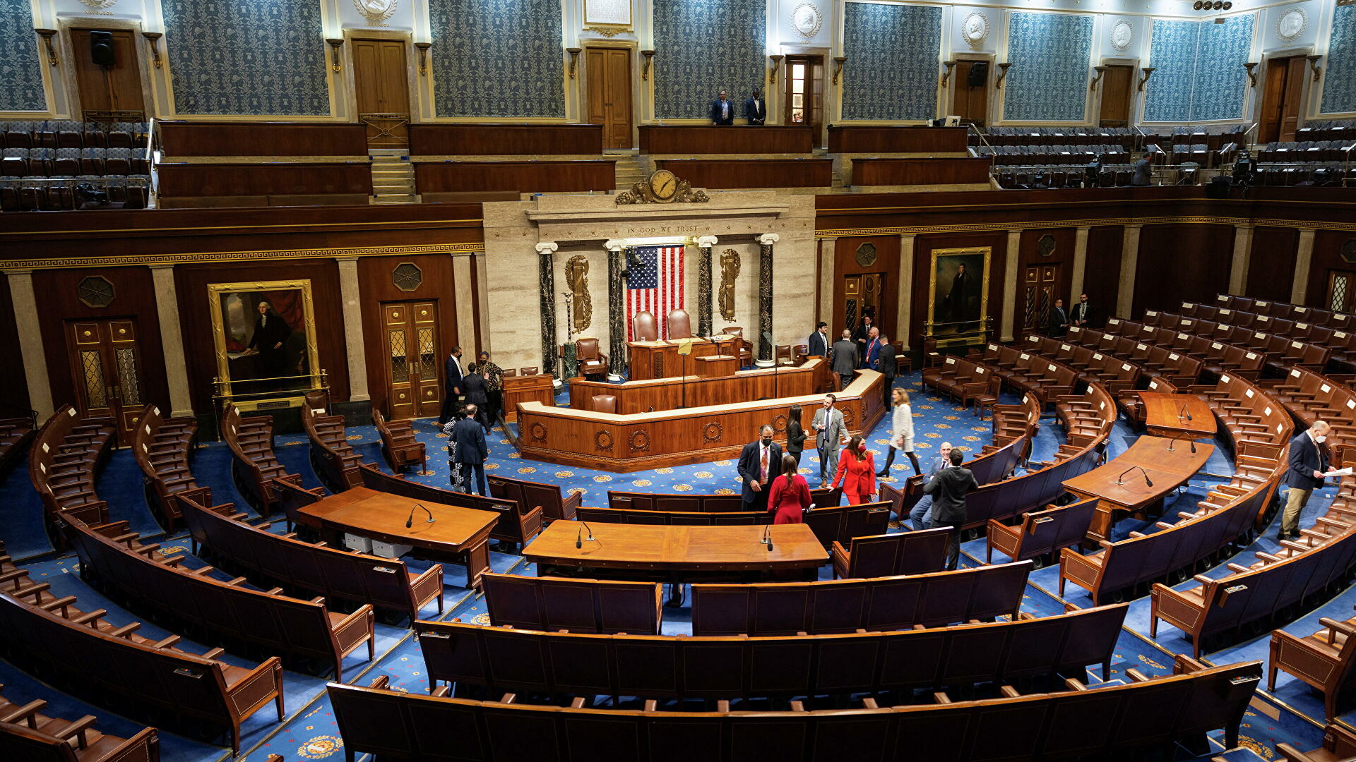 US House passes omnibus spending bill to fund government, aid Ukraine
