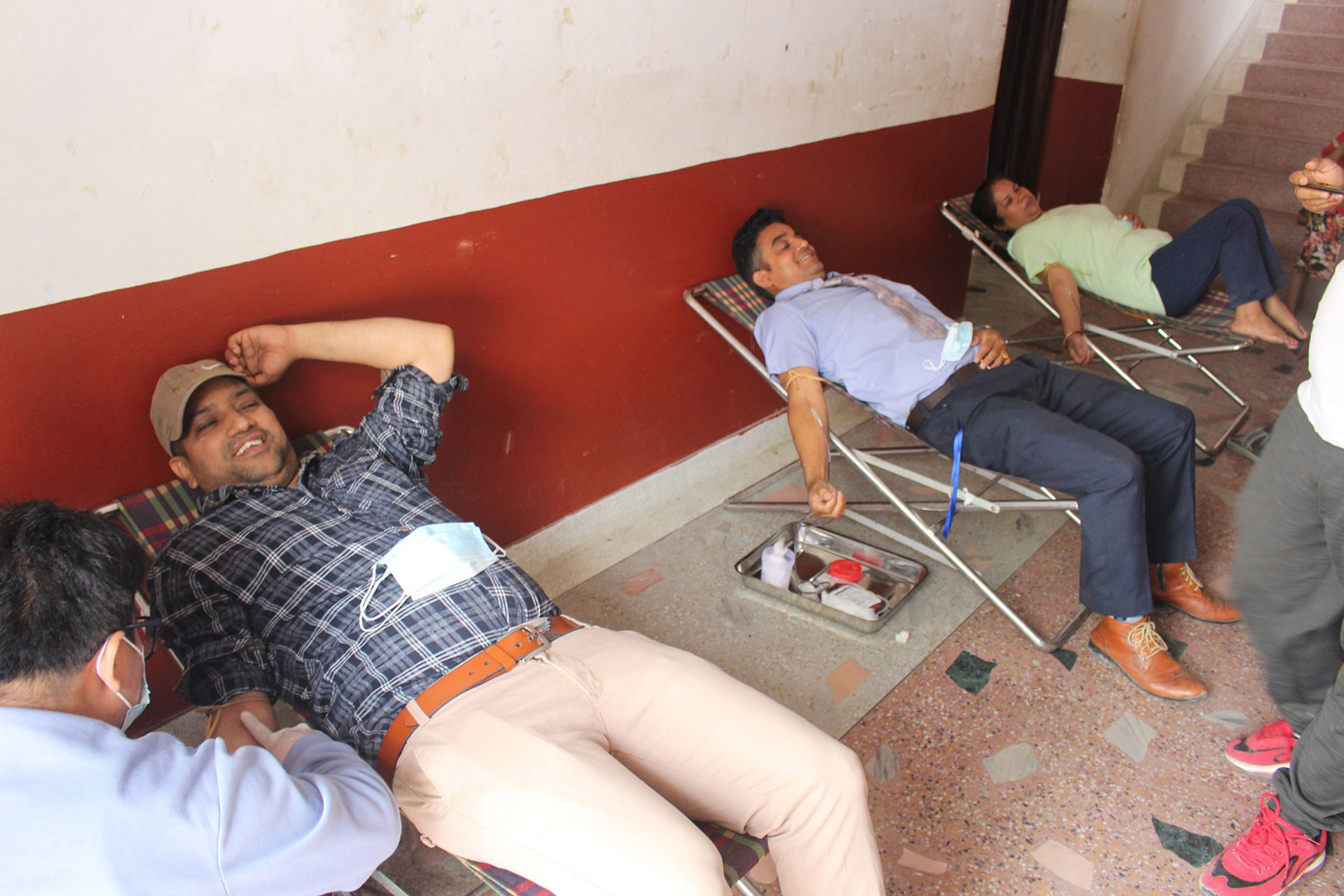 रक्तदान गरेर पत्रकारले मनाए स्थापना दिवस