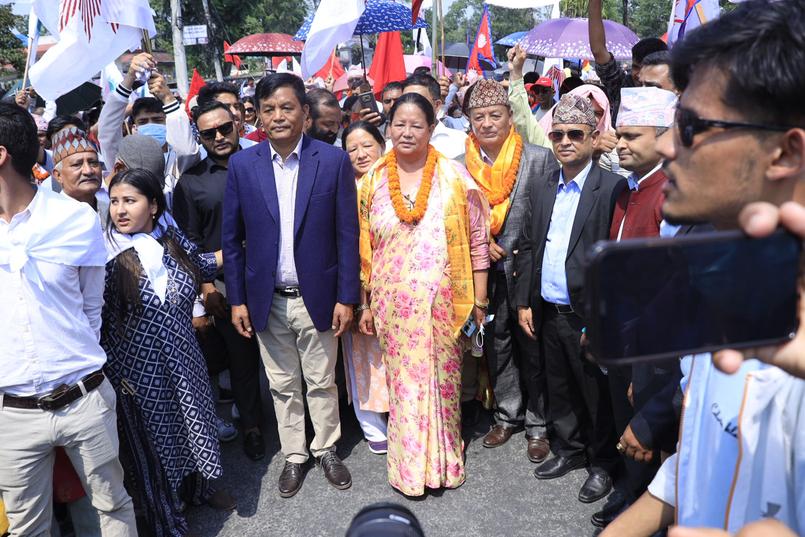 पोखरा महानगरपालिकामा गठबन्धन र नेकपा एमालेका तर्फबाट उम्मेदवारी दर्ता