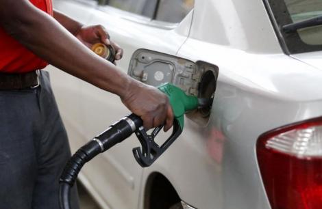 Sri Lanka seeks another USD 500mn credit from India for fuel