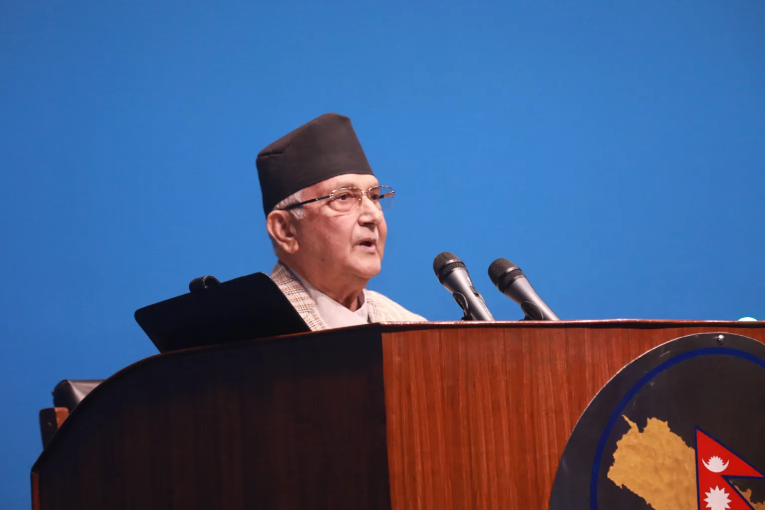 गणतन्त्रात्मक शासन व्यवस्थालाई समृद्धिको बहसमा केन्द्रित गरौँ  : एमाले अध्यक्ष ओली