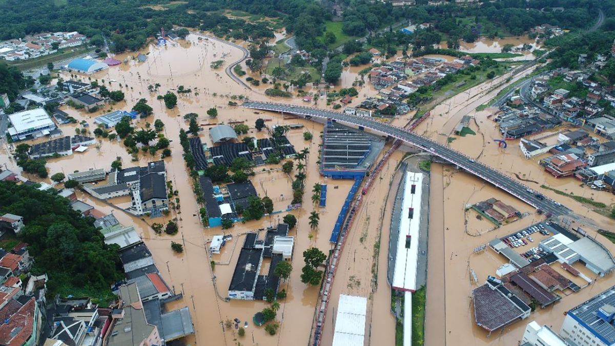 ब्राजिलमा भारी वर्षाका कारण मृत्यु हुनेको संख्या १०७ पुग्यो