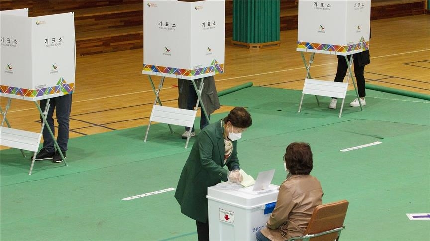 S.Korea’s voting kicks off for local elections, parliamentary by-elections