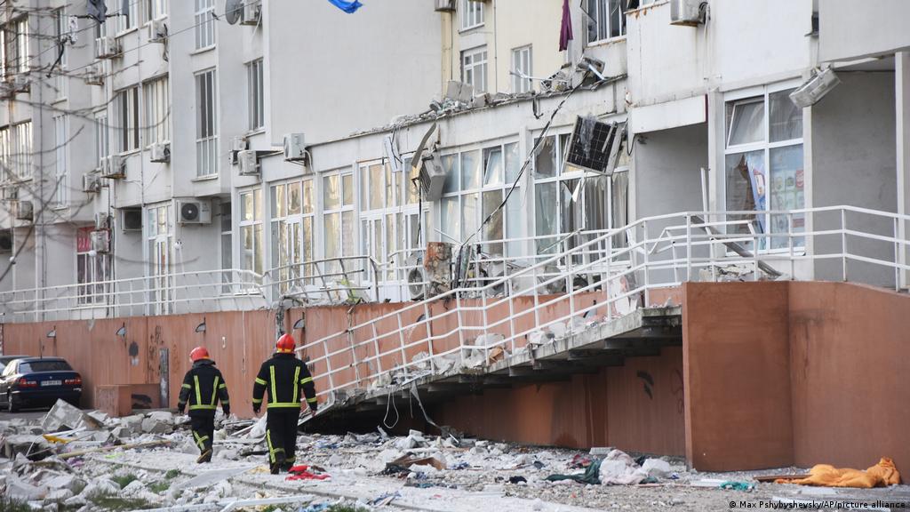 At least 18 dead in Russian missile attack on Odesa building