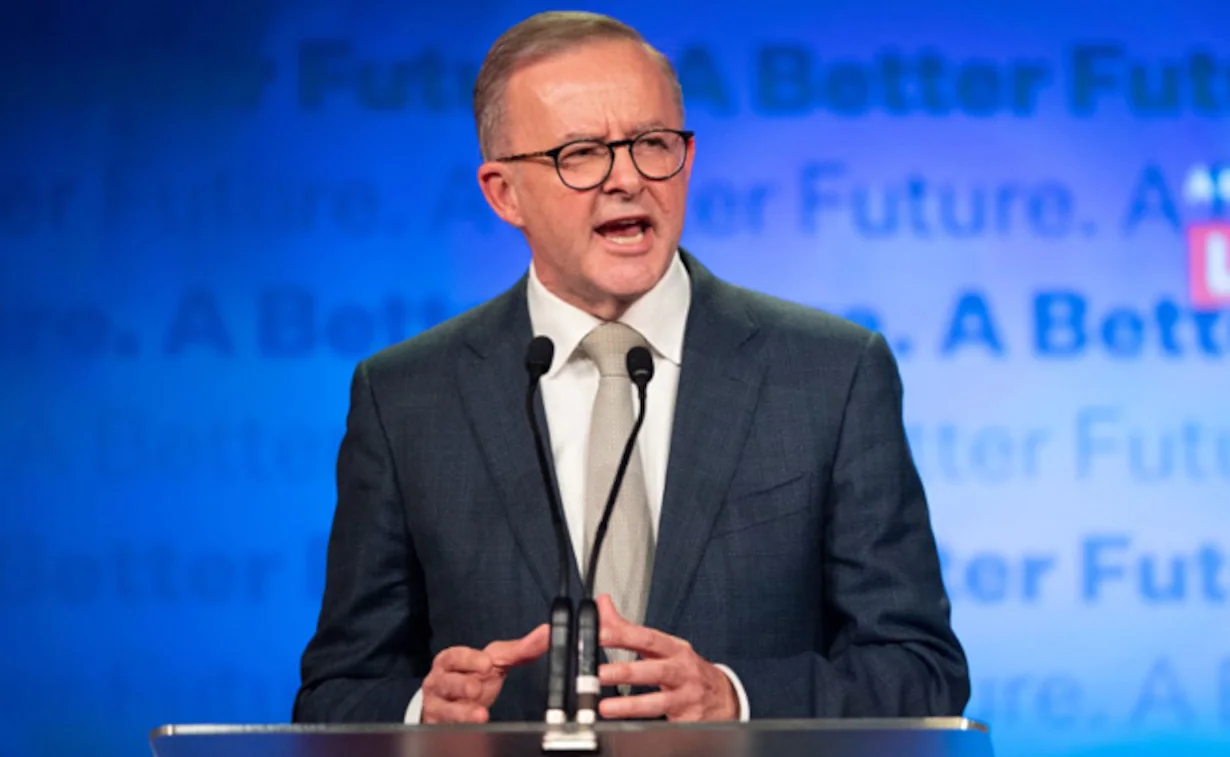Australian PM promises cultural change for female workers