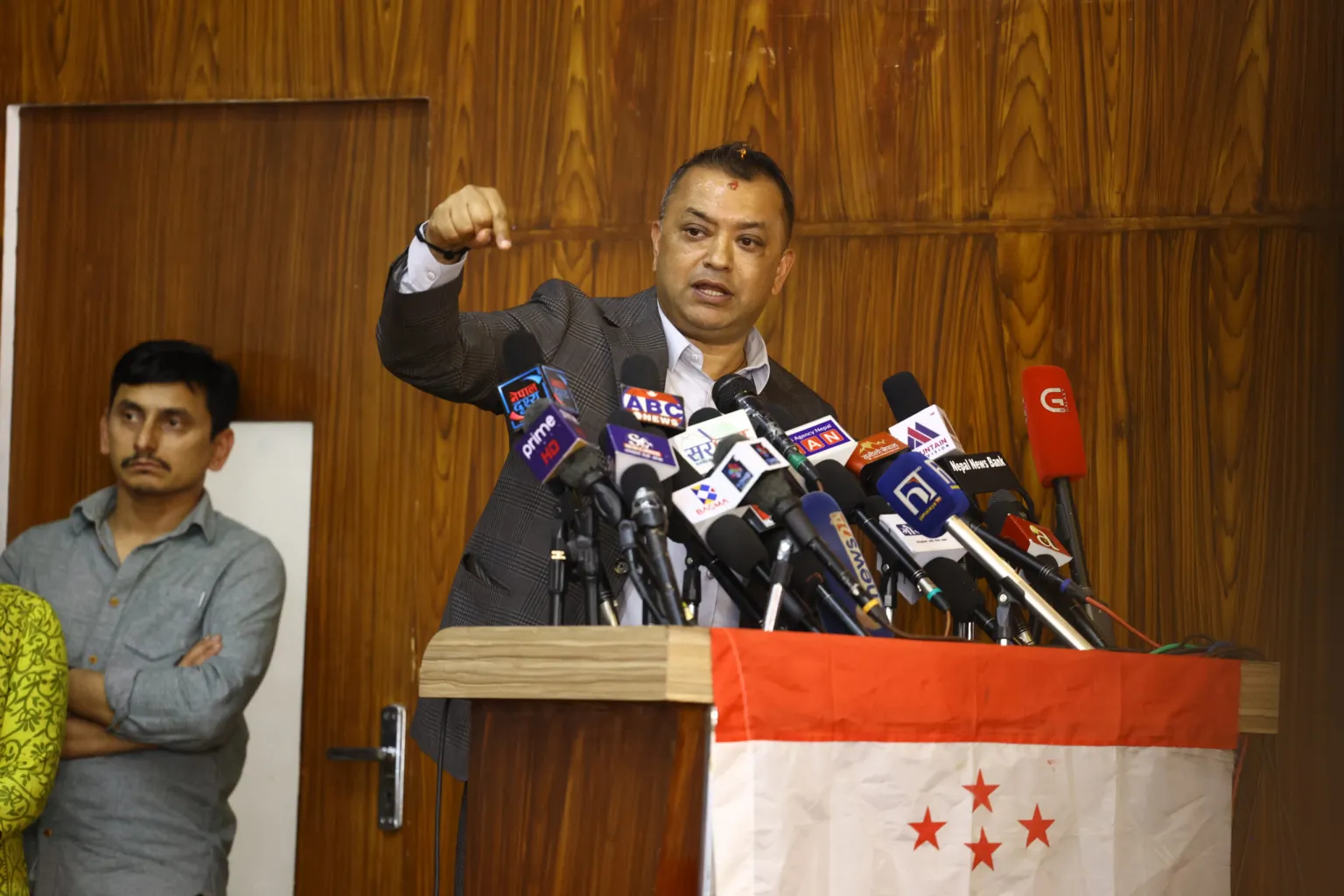 डेङ्गु नियन्त्रणमा सरकारले ध्यान दिनुपर्छ : महामन्त्री थापा