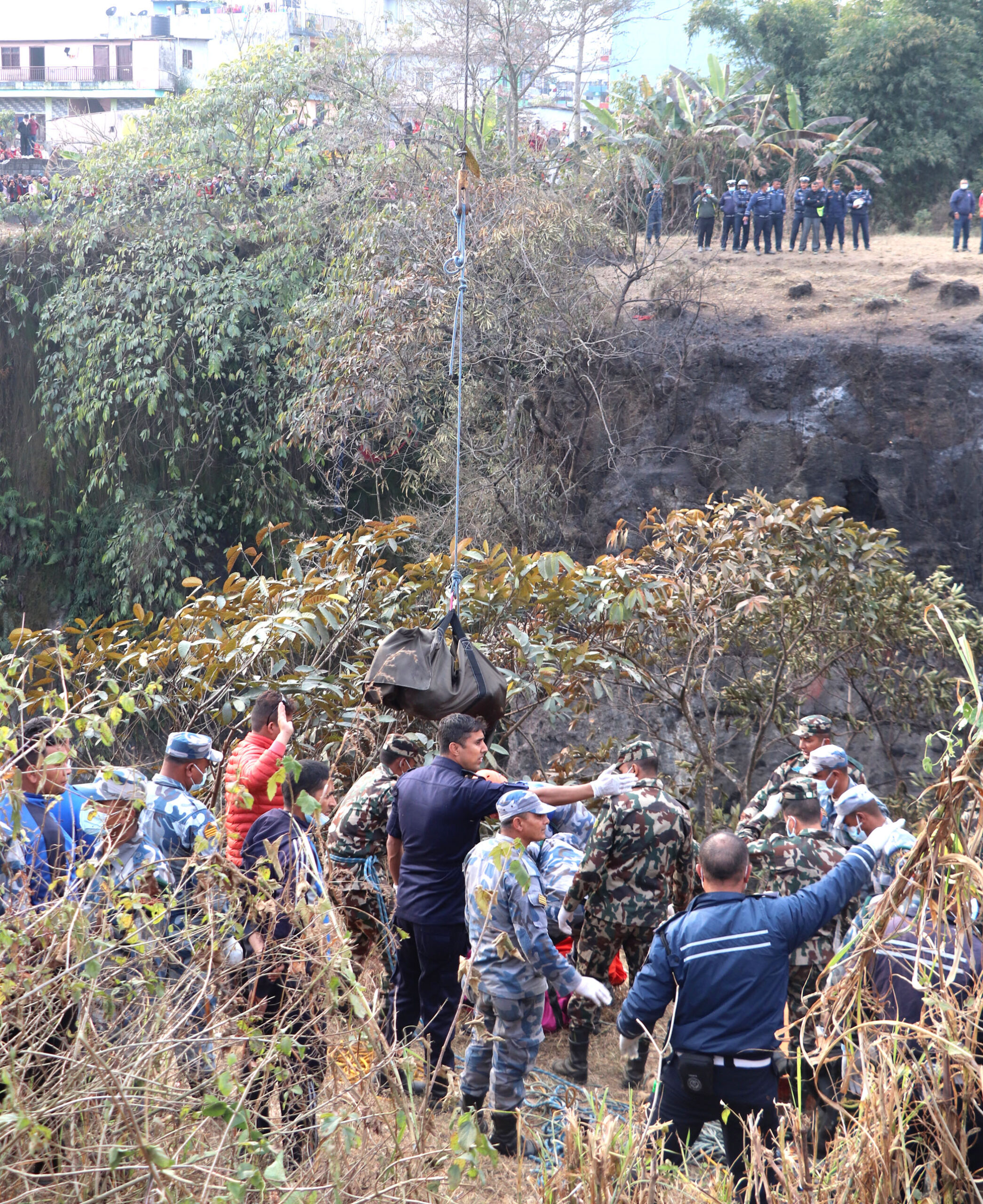 विमान दुर्घटनापछि उद्धारका लागि दुई सयभन्दा बढी विशेष फौज संलग्न