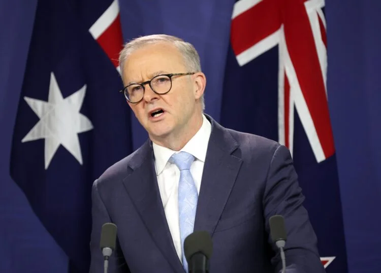Australian PM condemns fear tactics in Indigenous vote