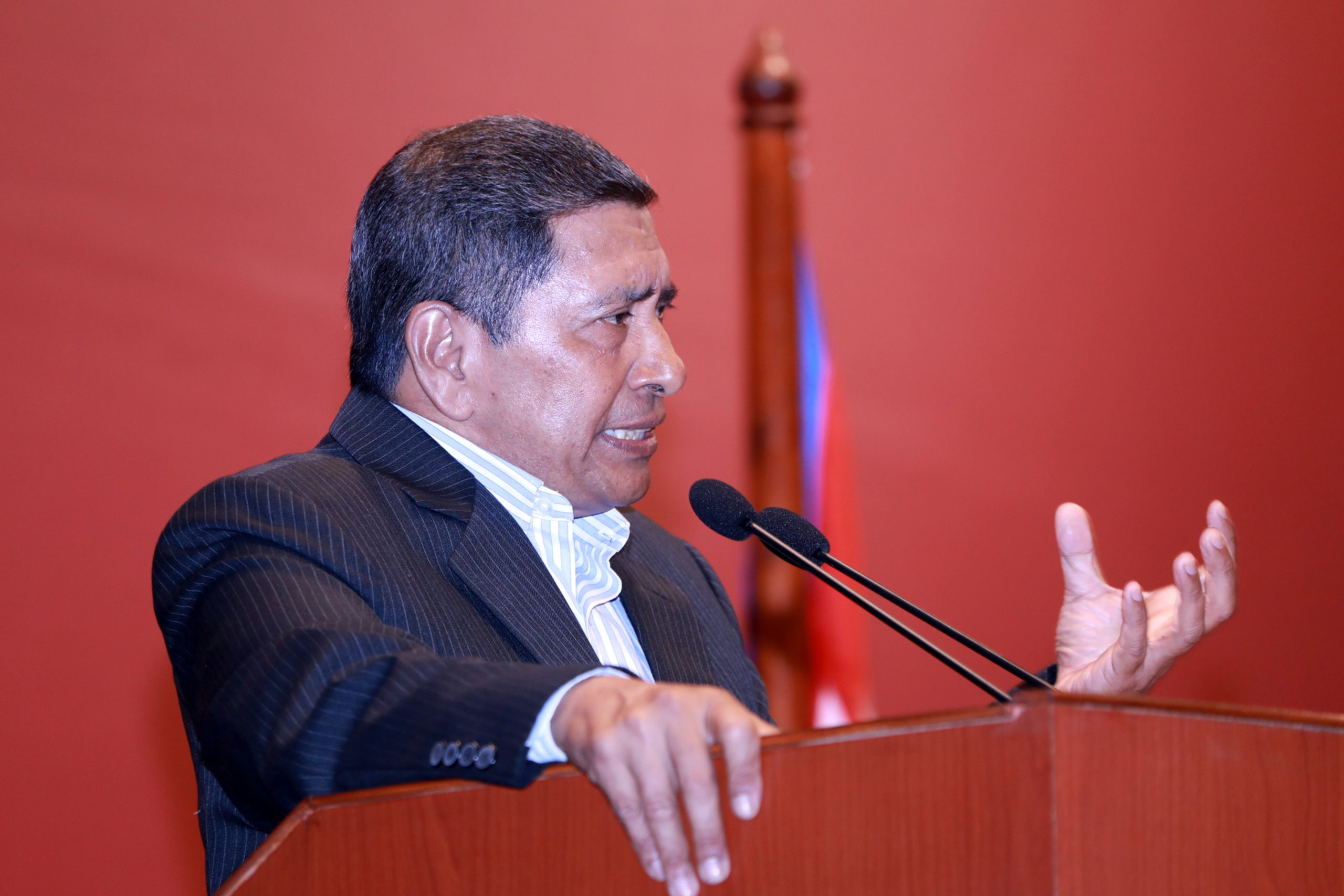 शरणार्थी प्रकरण – सरकार जस्तोसुकै दबाब आए पनि झुक्दैन : उपप्रधानमन्त्री श्रेष्ठ