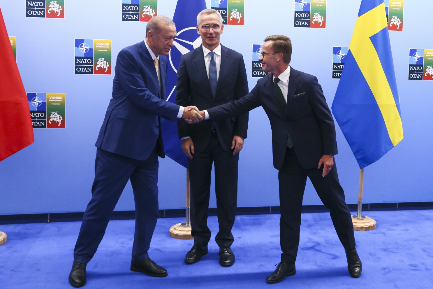 Sweden moves closer to NATO membership after a deal with the Turkish president