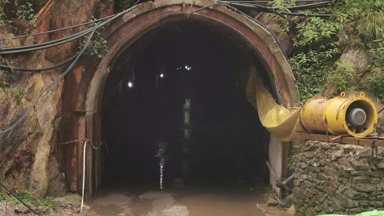 लाङटाङ हाइड्रोपावरको सुरुङ निर्माण सकियो