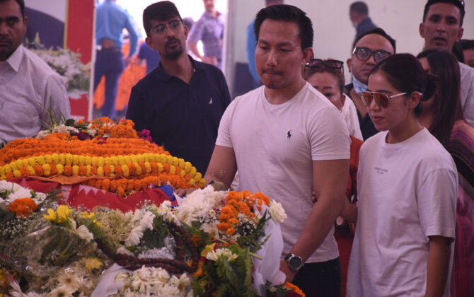 नेम्वाङको पार्थिव शरीर पार्टी कार्यालयबाट घर लगियो