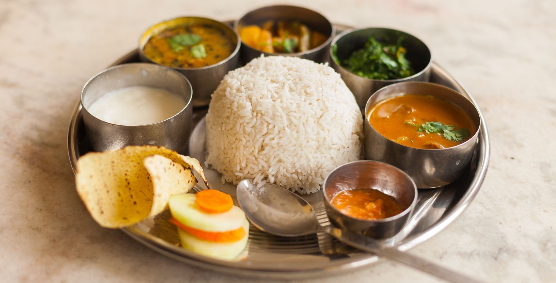 भोजभतेरमा छुट्टाछुट्टै भान्छा गरे कारबाही