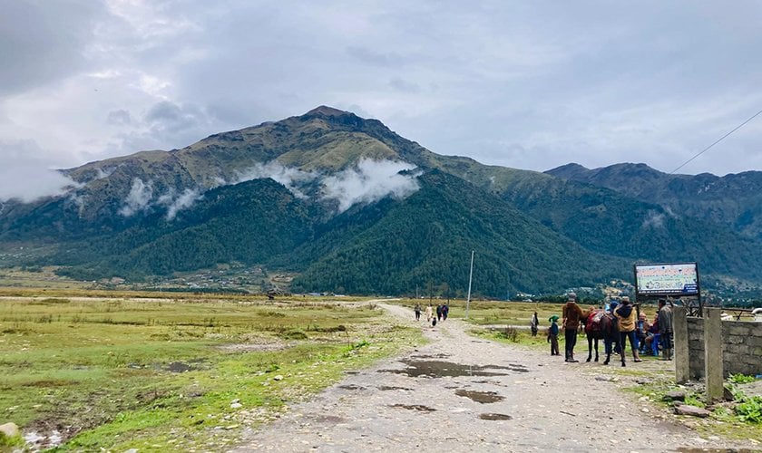 ढोरपाटनको यात्रा : सिकार खेल्न विदेशी, घुमफिर गर्न नेपाली