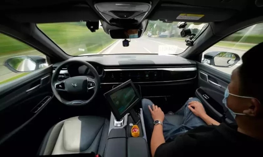 Honda, GM plan driverless taxis in Tokyo in 2026
