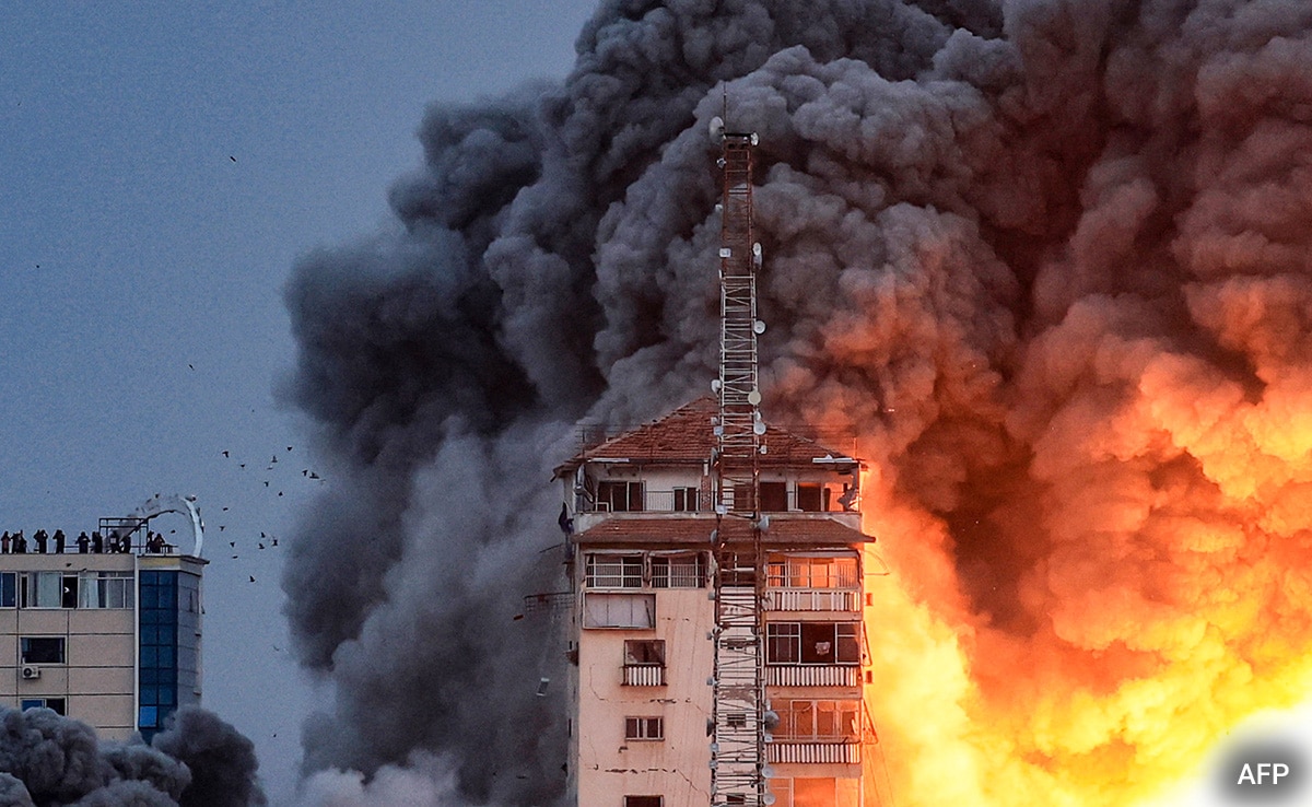 30 officers killed in Hamas attack, Israel Police confirms