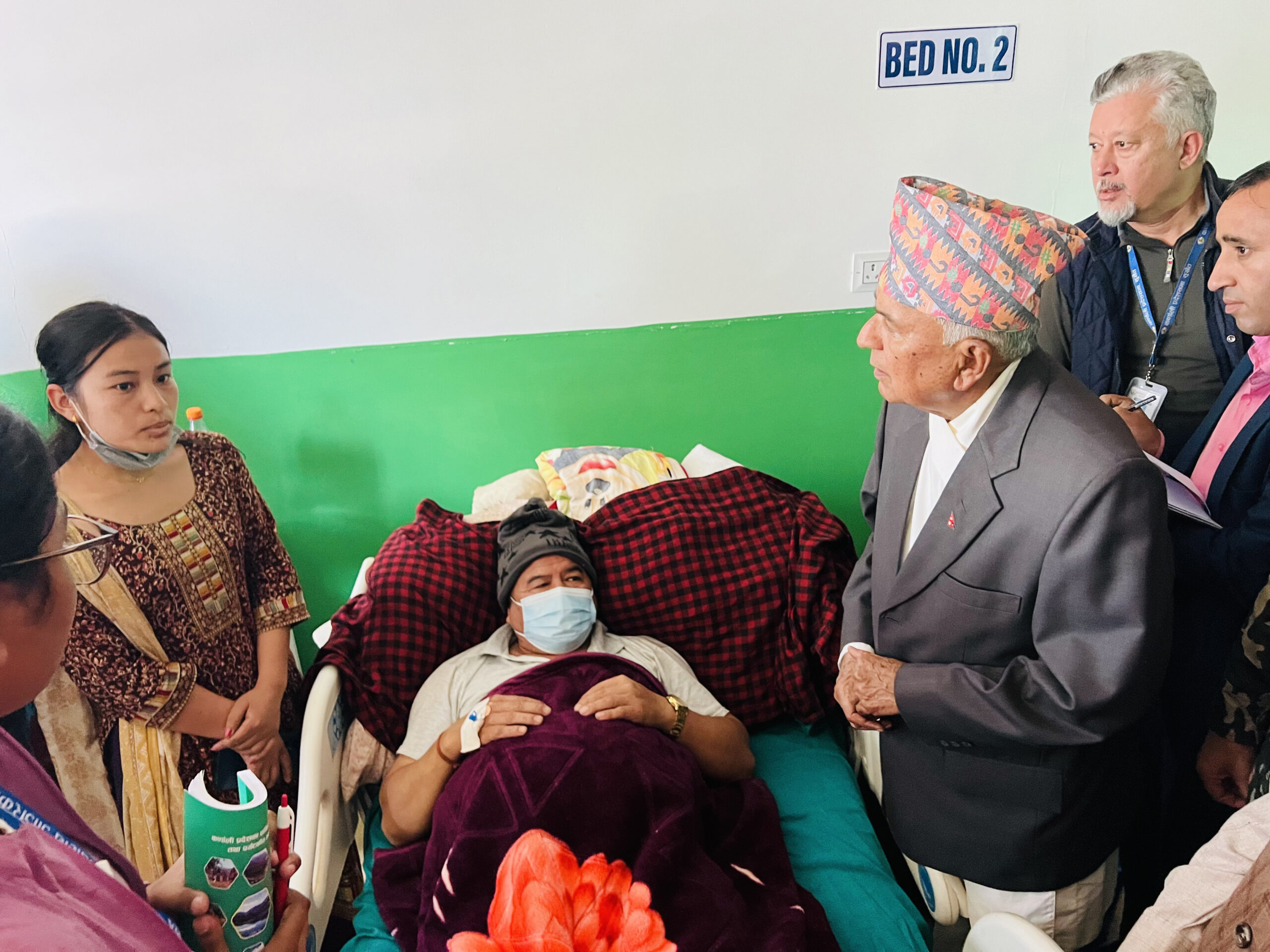 भूकम्पमा परी अपाङ्गता भएकाको मागः हामीलाई प्राथमिकता दिइयोस्