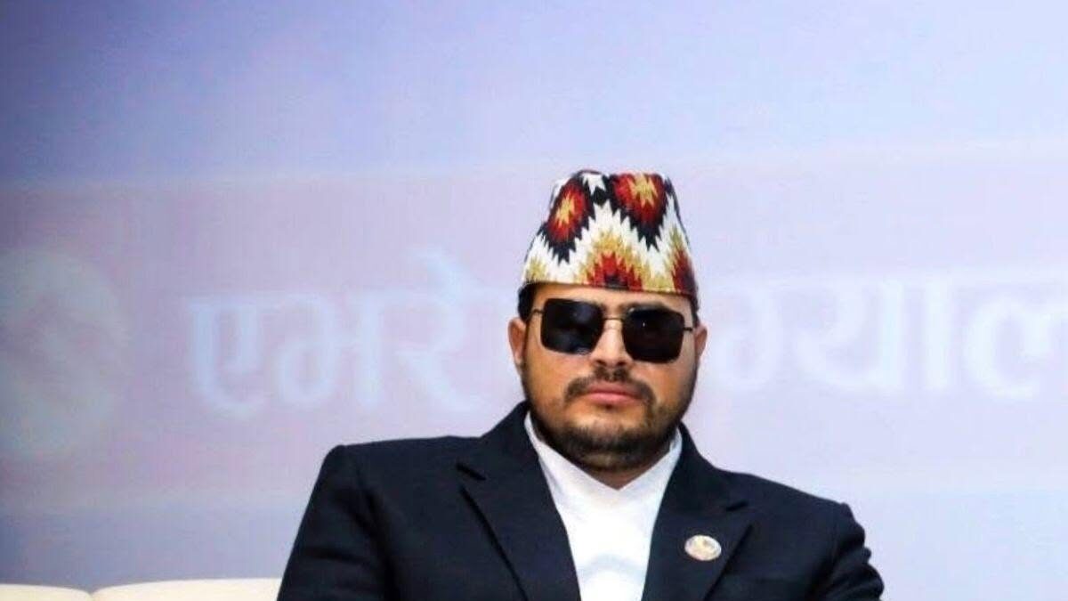 विदेशबाट स्याउ आयात रोक्न सांसद ज्ञानेन्द्र शाहीको माग