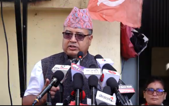प्रधानमन्त्रीलाई महेश बस्नेतको चेतावनी: ‘राष्ट्रसङ्घको कार्यक्रमबाट फर्केलगत्तै राजीनामा दिनू’